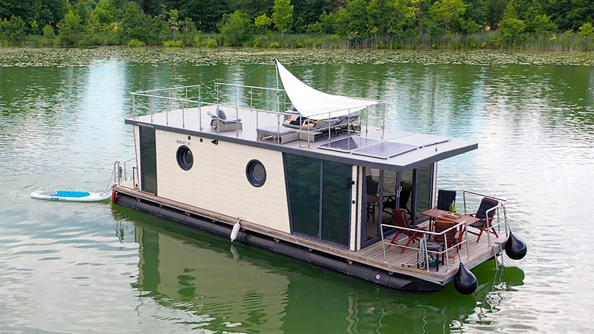 Lychen Boat Rental | Hausboot La Mesa - Hausboot