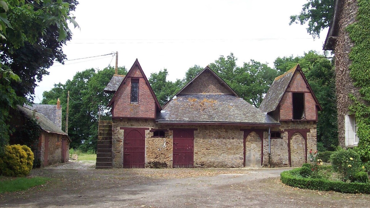 Craon House | Haut Anjou, South Mayenne, XIXth castle, guest apartment 2 rooms for rent