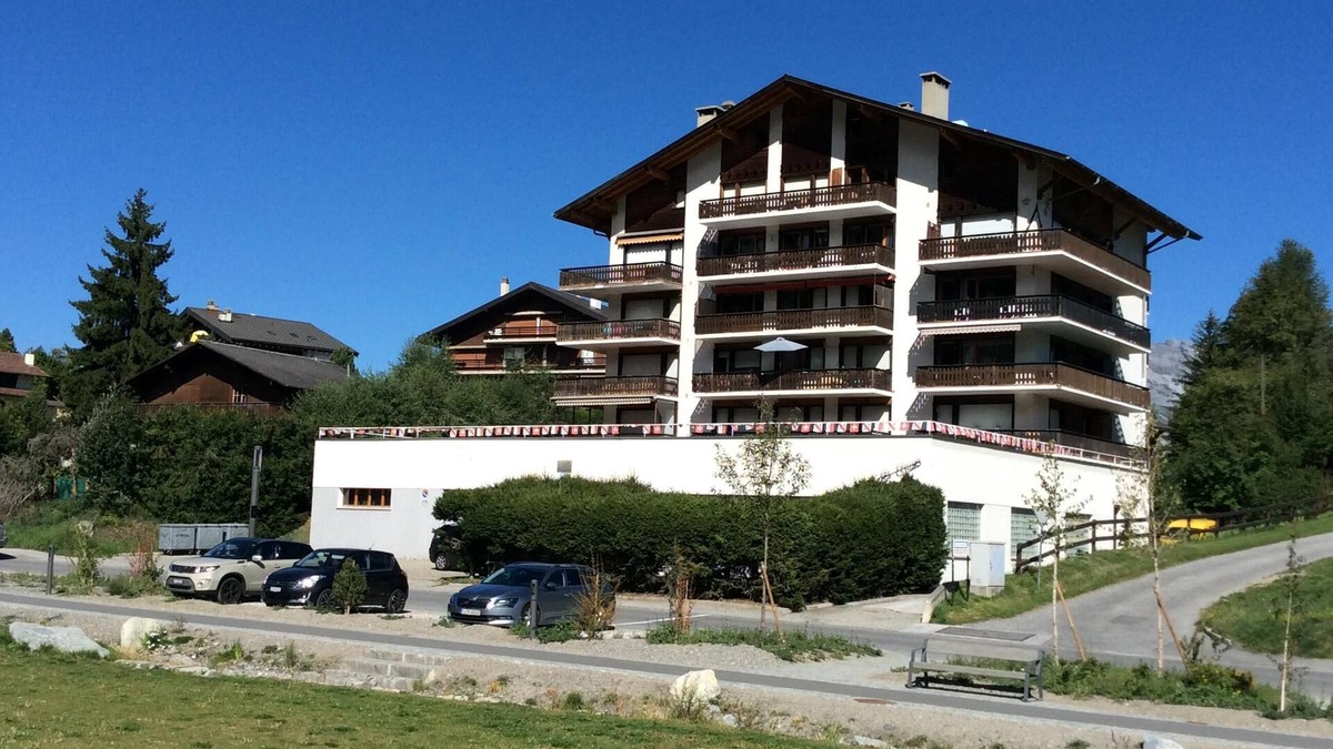 Saint-Pierre-de-Clages Apartment | Haute Nendaz (4 Vallee) Luxury 2 bed , 108 sq m apt in village centre