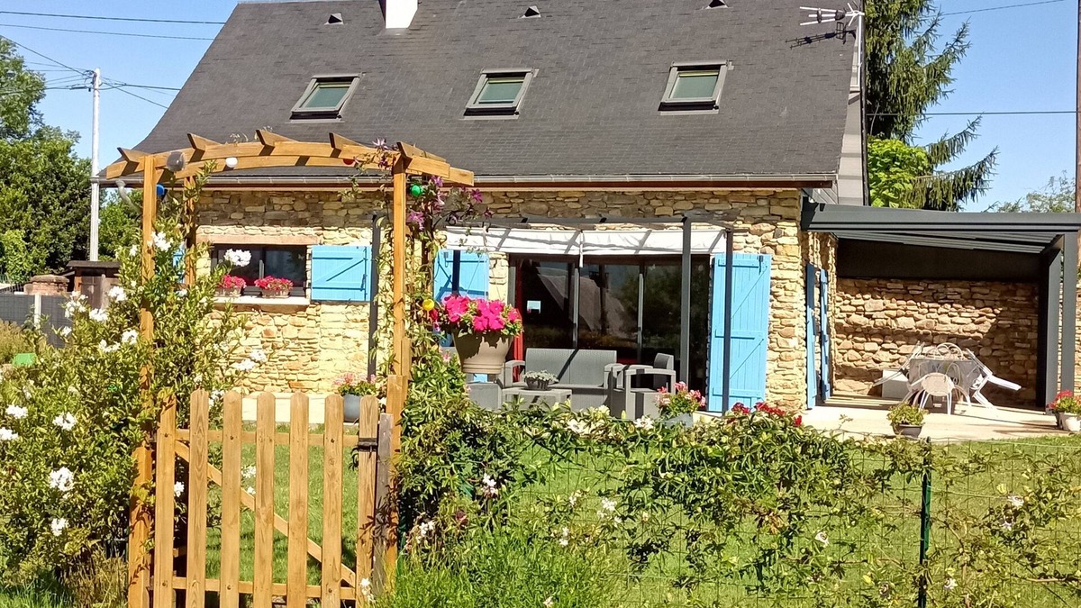 Artiguemy Cottage | HAUTES PYRENEES INDEPENDANT GITE COCOONING 4 P TOUT CONFORT ARTIGUEMY 65130