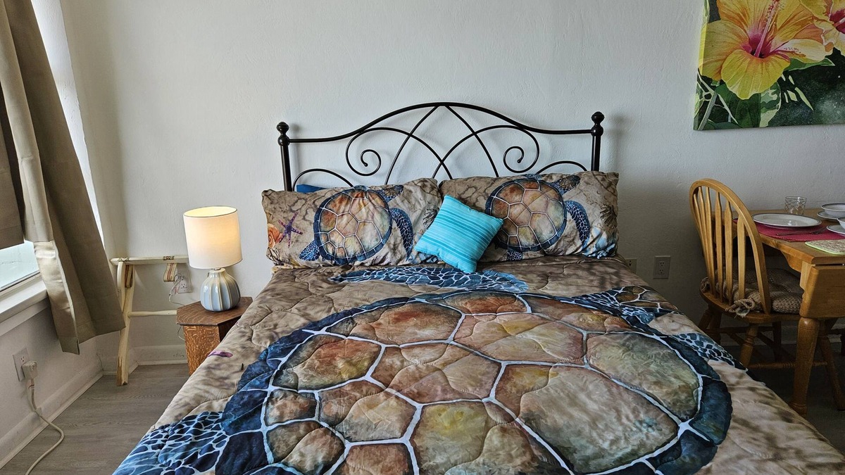 East Daytona Condo | Have a great vacation on the beach at the Daytona Beach club