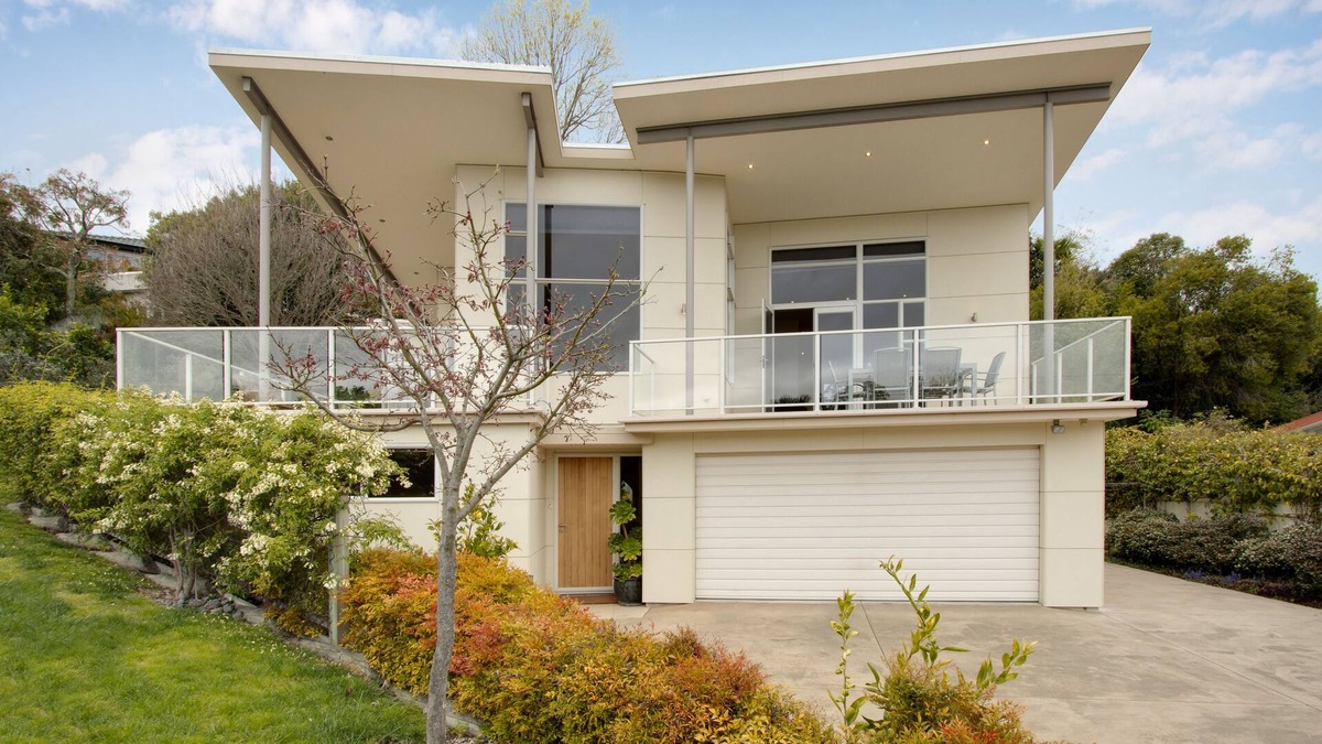 Havelock North House | Havelock Wine Down - Havelock North Holiday Home