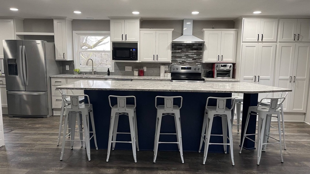 Yankton House | Haven by the Lake