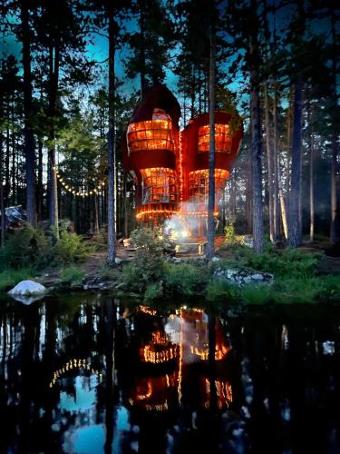 Ostavall Cabin | Haven Islands incredible treehouse on private island