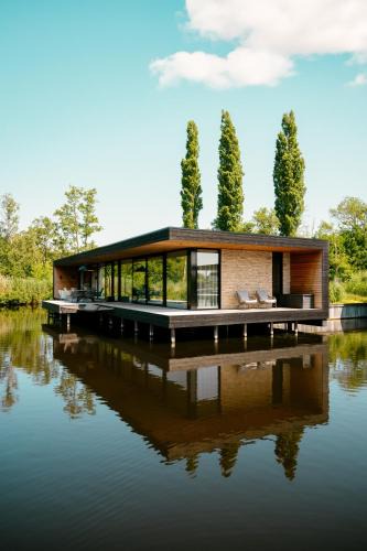 Municipality of Wijdemeren Villa | Haven Lake Village