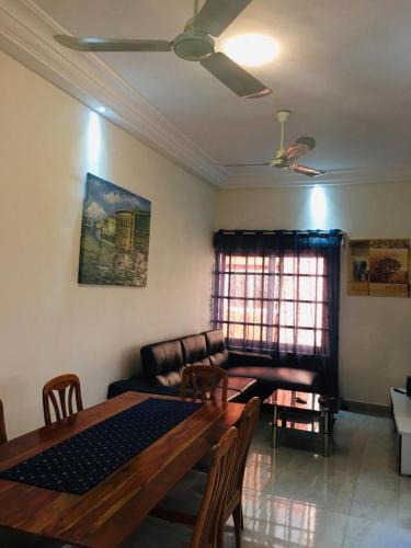 Abomey-Calavi Apartment | Havre de paix A12