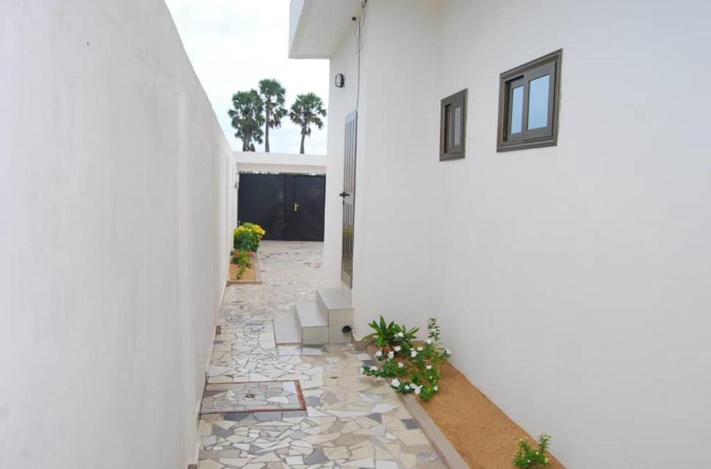 Abomey-Calavi Apartment | Havre de paix