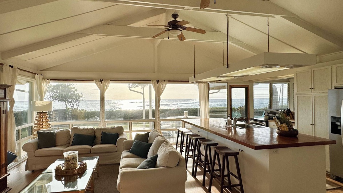Maili House | Hawaii Beach Retreat- Sand, Surf, Pineapples and Paradise