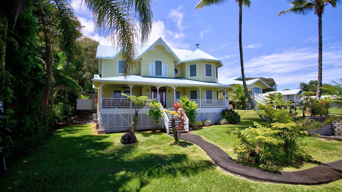 Hakalau House | Hawaiian Dream with Pool