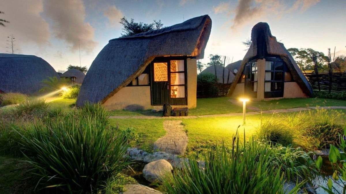 Motshane Cabin | Hawane Resort