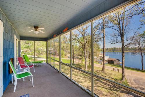 Hawkins House | Hawkins Vacation Rental with On-Site Lake Access!