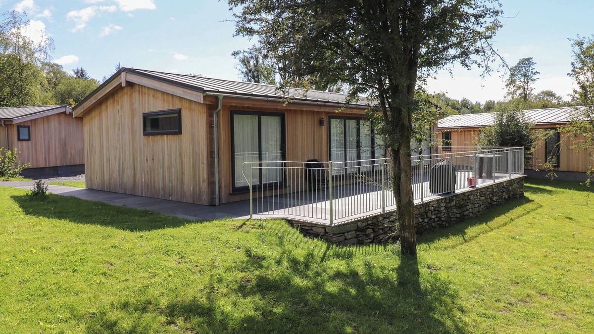 Haverthwaite Cottage | HAWTHORN CROFT, pet friendly, with a garden in Haverthwaite