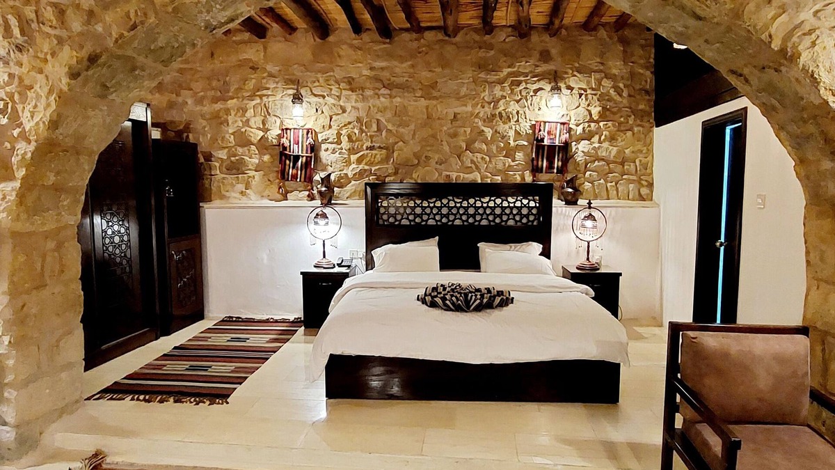 At-Taybeh Hotel | Hayat Zaman Hotel & Resort