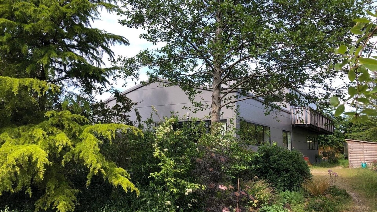 Wincanton House | Haybarn Hideaway- Your own space in a converted Haybarn in Somerset