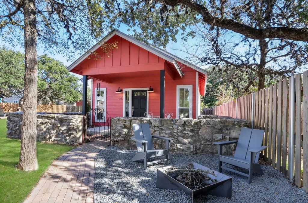 Dripping Springs House | Haydon Cottage