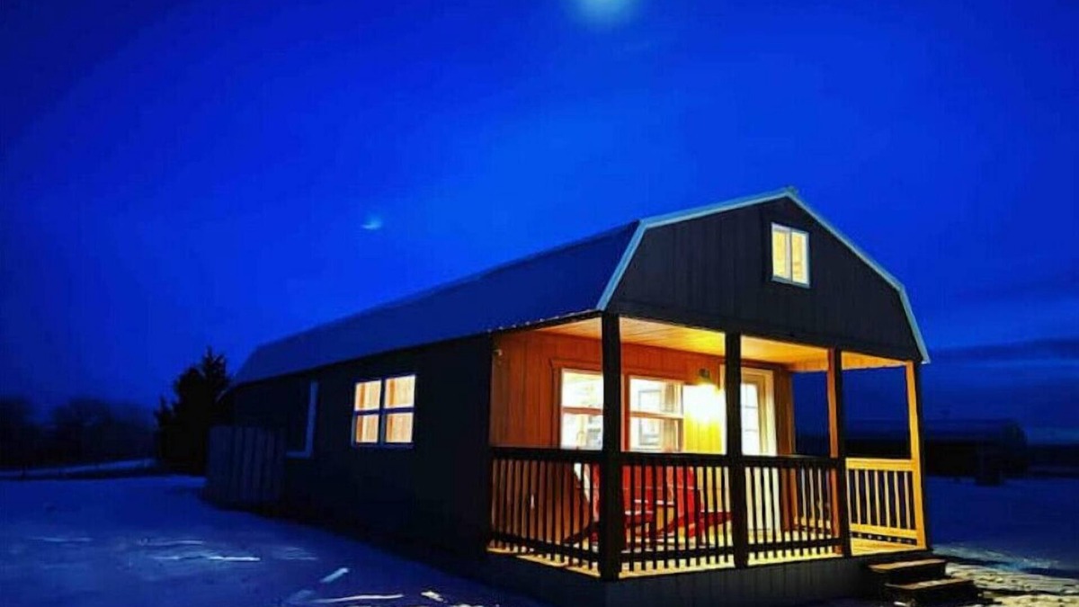 Fort Laramie Cabin | Hayfield Cabin 1, a place to get away from it all!n