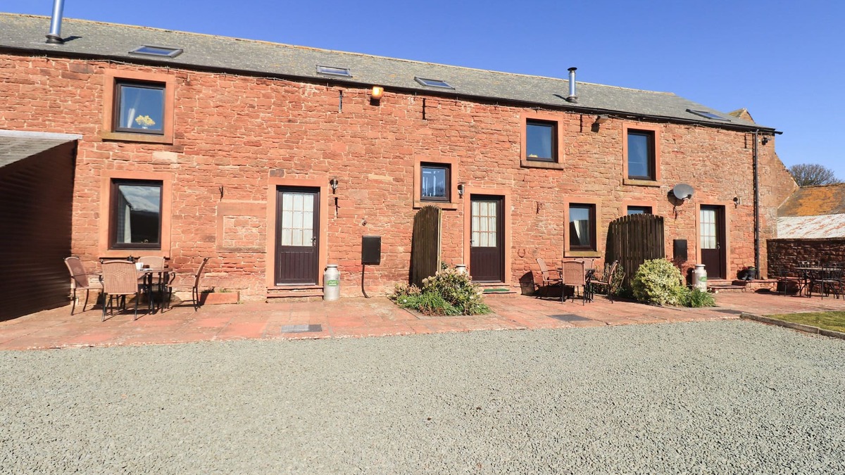 Wigton Cottage | HAYLOFT COTTAGE, family friendly, with open fire in Bolton Low Houses