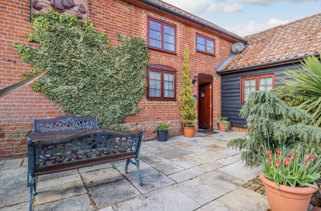 Little Glemham House | Hayloft Cottage