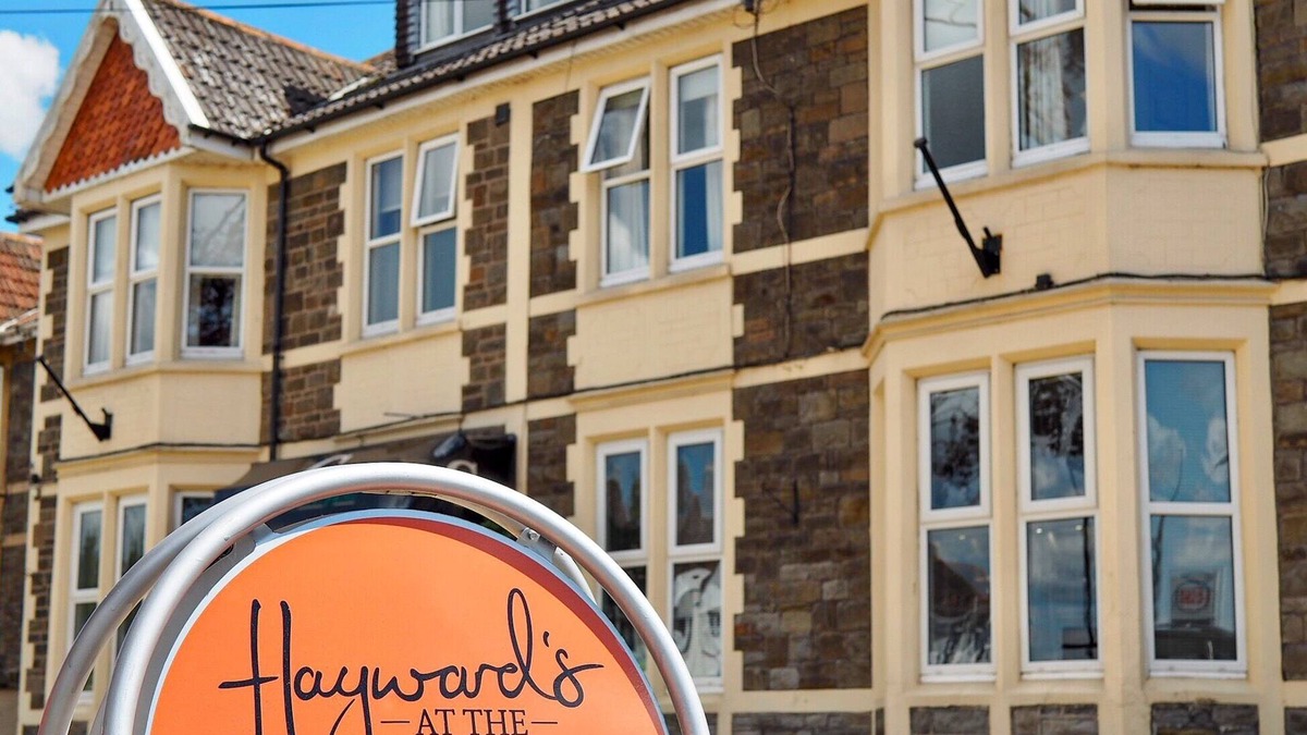 Keynsham House | Hayward’s at the Grasmere