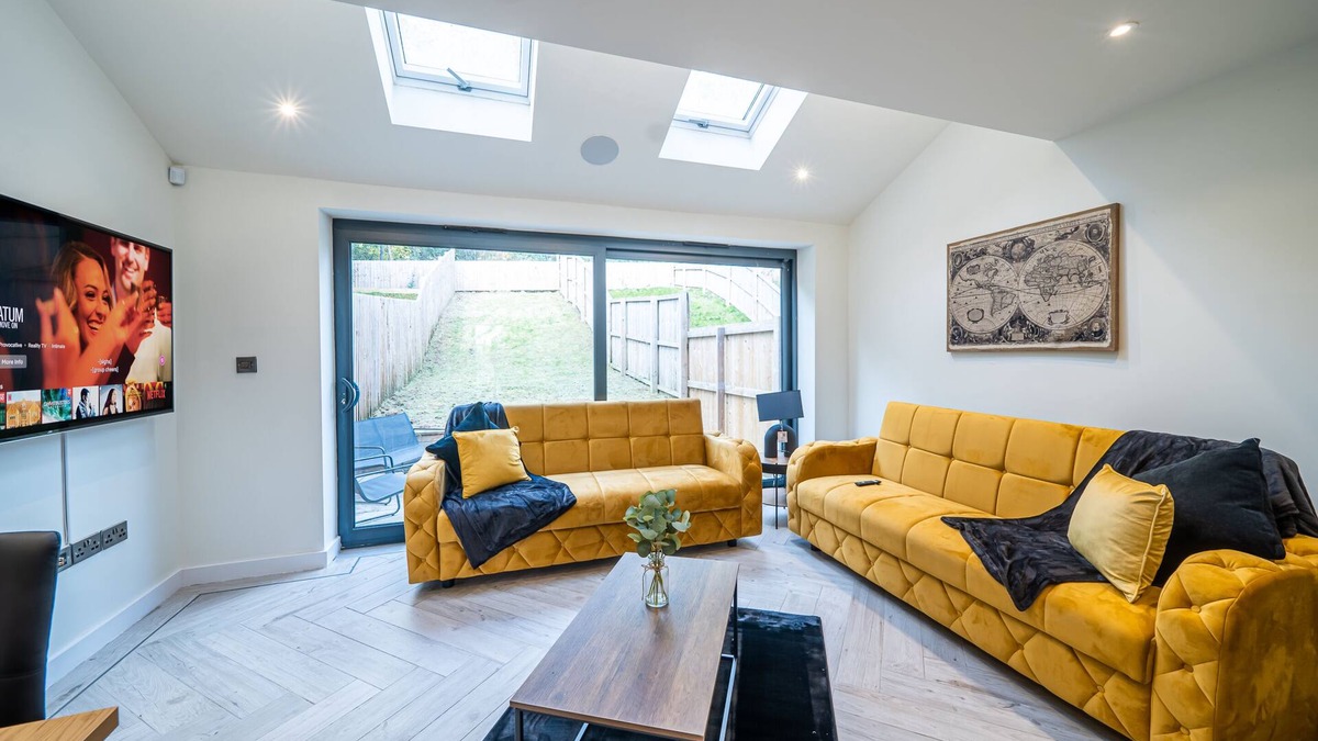 Leeds House | Hayy Comfortable Townhouse Stay in Leeds