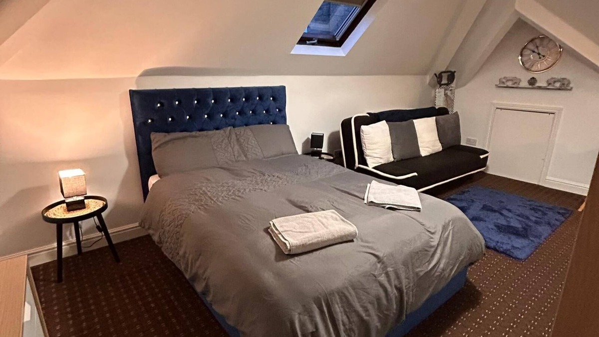 Huddersfield Apartment | Hayy Convenient Studio Huddersfield