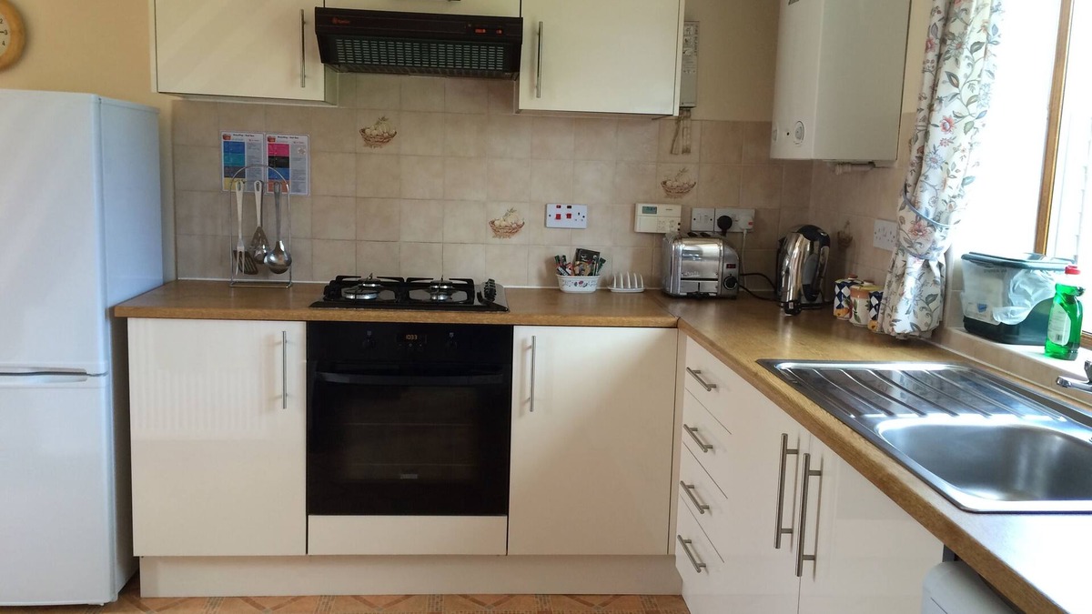 Wixford Cottage | Hazel - Peaceful farm cottage, safe parking, ideal for NEC & Stratford upon Avon