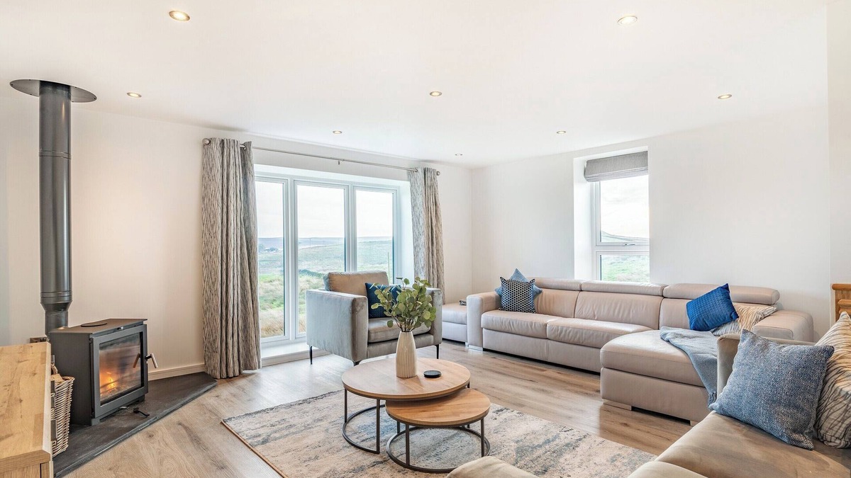 Colne Cottage | Hazelgrove Lodge Barn