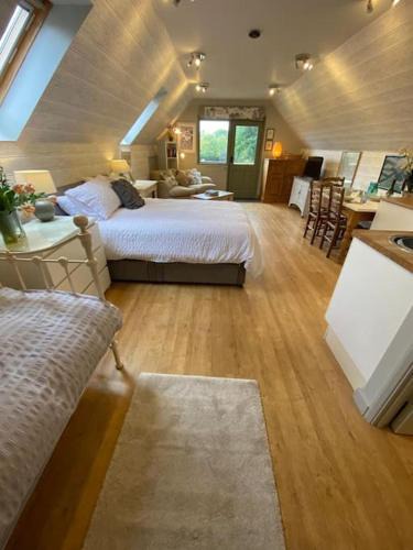 Wadhurst Apartment | Hazelhurst - close to Bewl Water