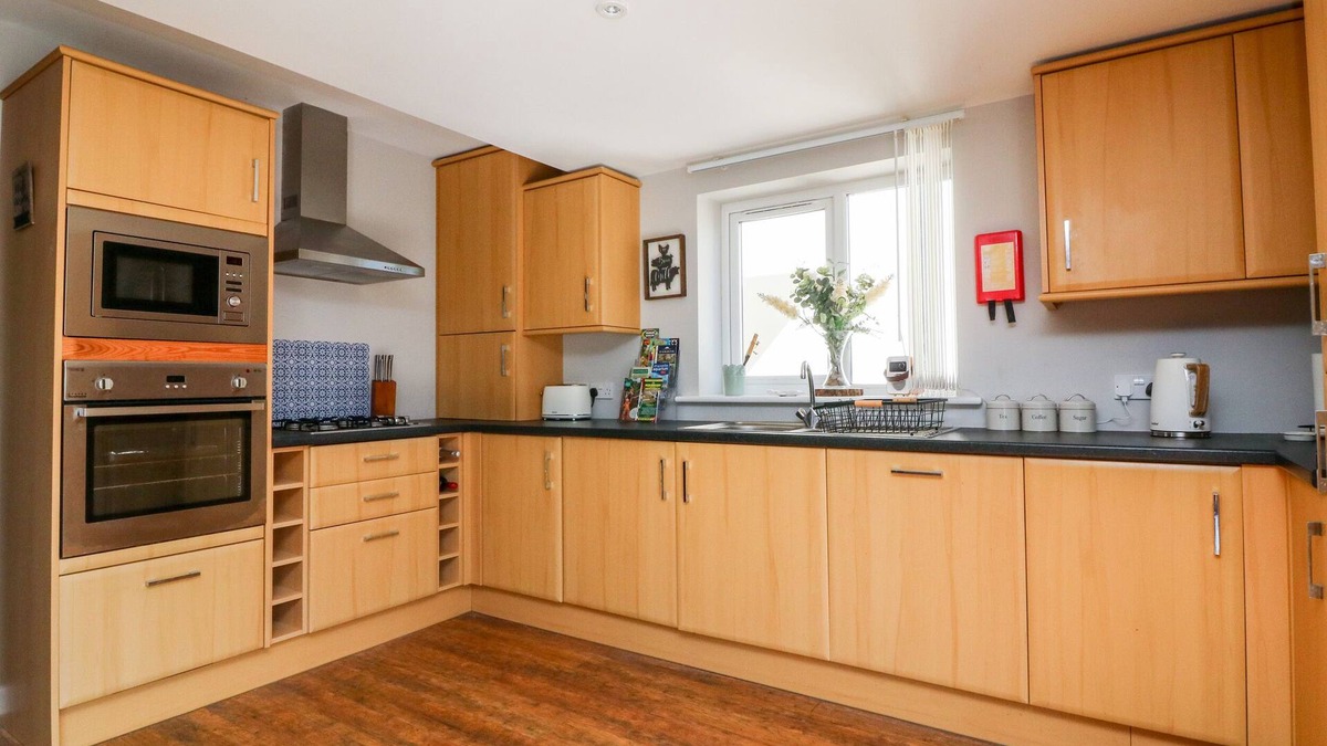 Kingswear Cottage | Hazelwood Lodge