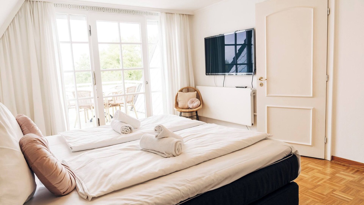 Murwik Apartment | Head for the Baltic Sea - let the vacation begin! with our FördeBlick.