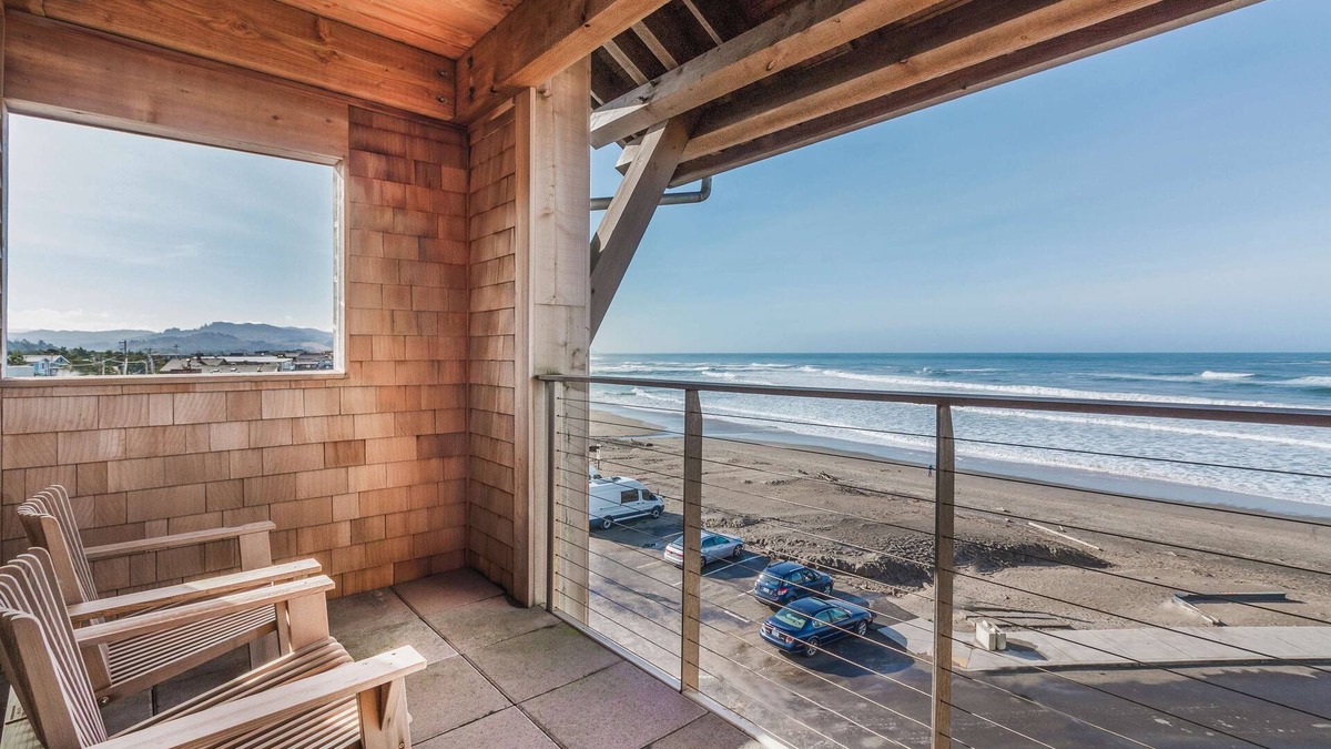 Pacific City Cabin | Headlands Coastal Lodge & Spa