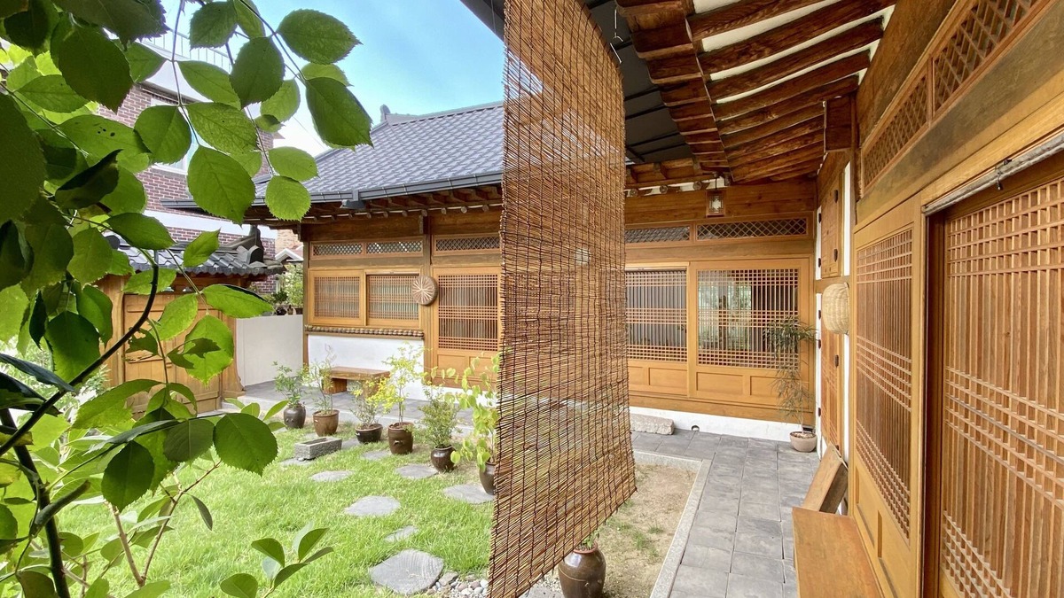 Gyeongju House | Healing and Cozy Korean Traditional Hanok Experince.