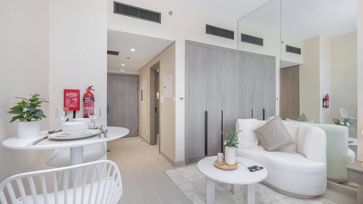 Motor City Apartment | Heart Captivating Studio in Laya Heights