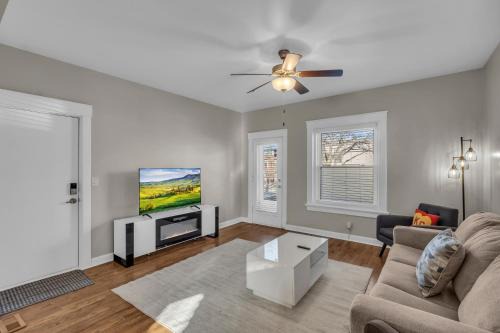 South Hyde Park Apartment | Heart of America - Kansas City