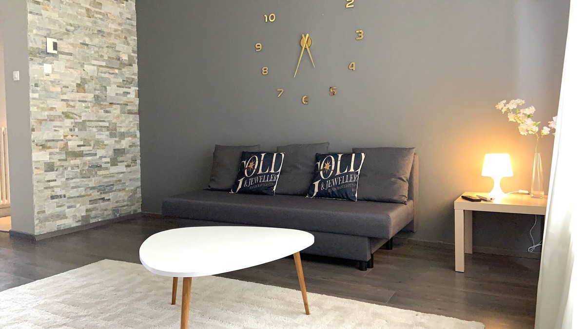 Sablon Apartment | Heart of Metz, 2 rooms free parking wifi 75m² "Le Saint Bernard