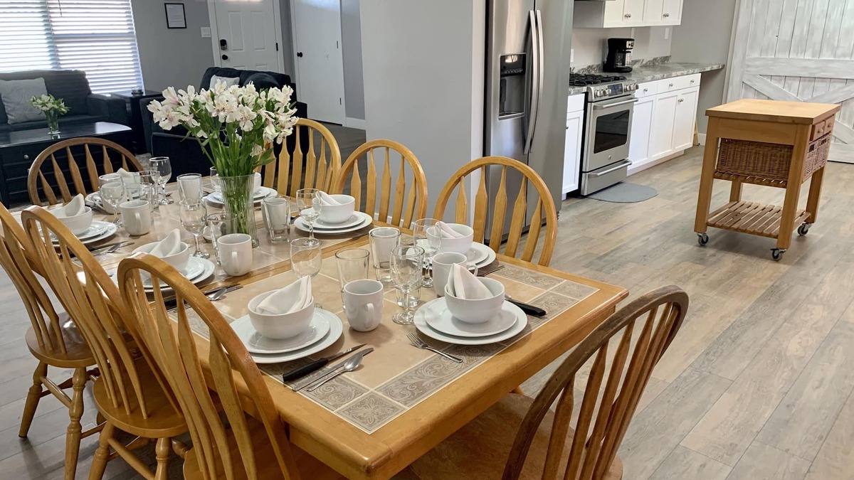Page House | Heart of Page, Walk to Downtown; Fast WiFi; Clean