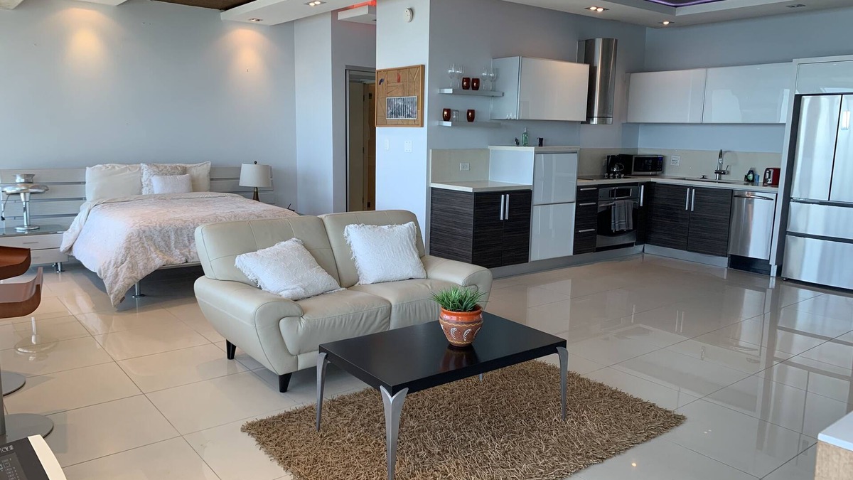 San Juan Apartment | Heart of San Juan Studio/Spectacular ocean views