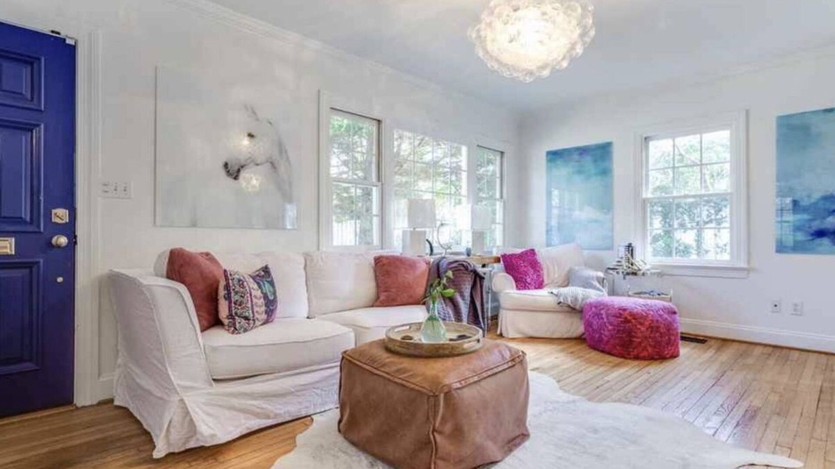 University Park House | Heart Of The City ❤️ Hot tub, ITB, NC State Cameron Village
