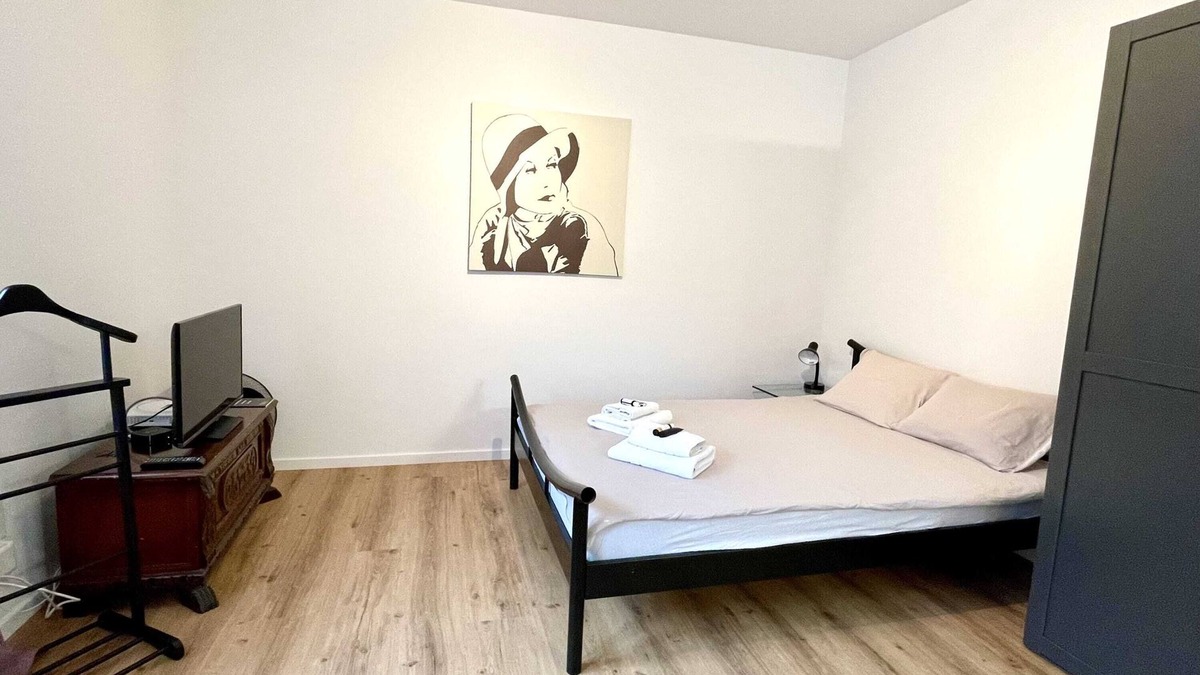 Hochschulen Apartment | Heart of Zurich Modern Studio (HG14)