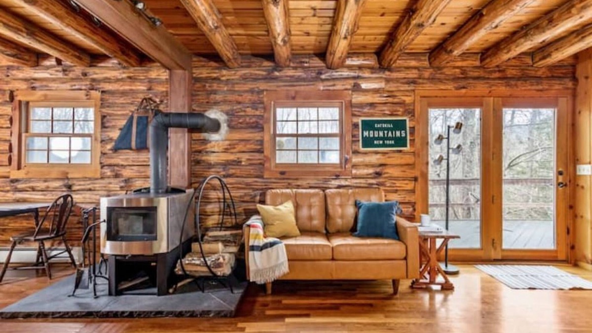 Hunter Cabin | Heartwood Lodge: Large Group Catskills Getaway