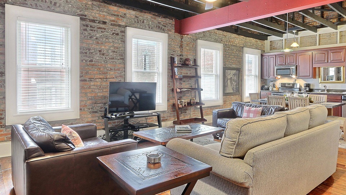 Yamacraw Village House | Heated Pool Access | 5*Clean | Flex Cancelation