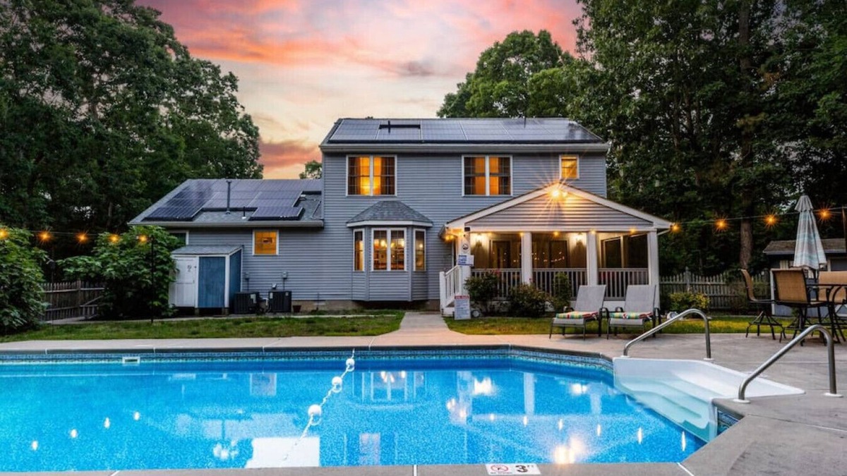 Dennisville House | [Heated*] Pool & Golf Retreat by Avalon/Cape may/Sea Isle