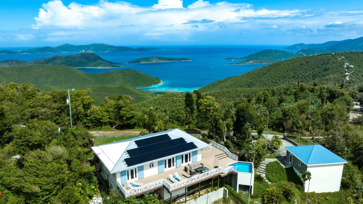 Maho Bay Quarter Villa | Heated Pool & Solar Back-Up! Family-Friendly Home Moments to Maho Beach!