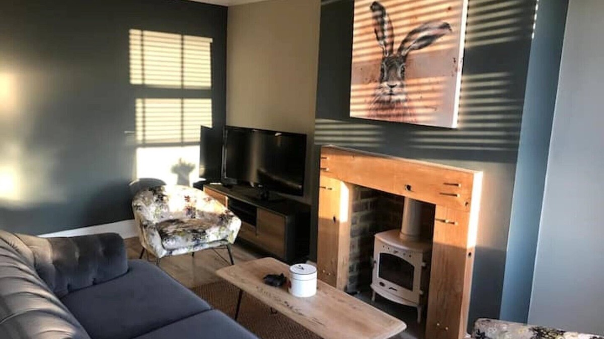 Halifax Cottage | Heather Bank Cottage, Halifax. Yorkshire. HX2 7DD