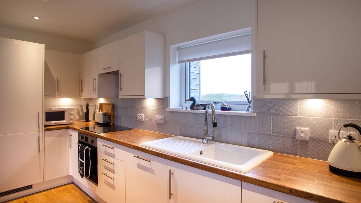 Carinish Cottage | Heatherlea