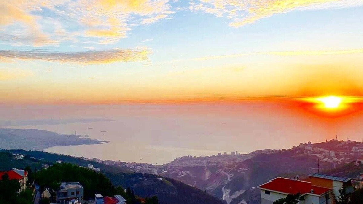 Kfardebian Apartment | Heaven on earth. 15 mins from the beach!