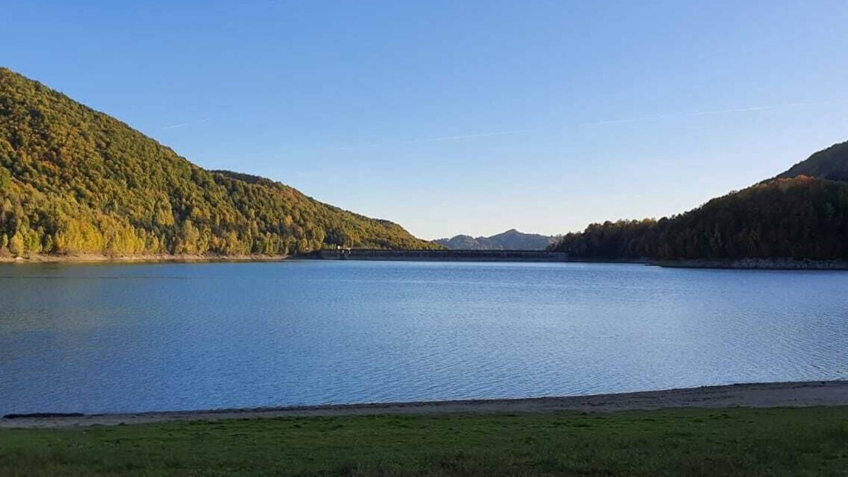 Tesila Villa | Heaven on Earth Luxury Lake House & Glamping