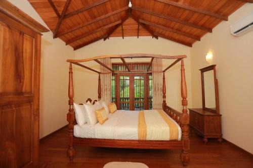 Harispattuwa Hotel | Heaven Palace
