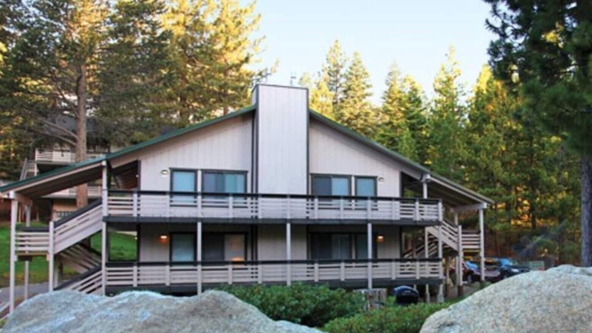 Tahoe Village Condo | Heavenly Perennial VC-1B Tahoe Village, NV.