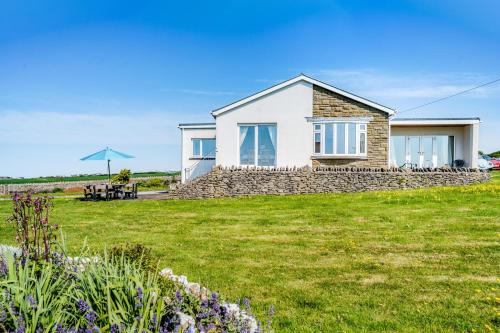 Southerndown House | Heavenly View